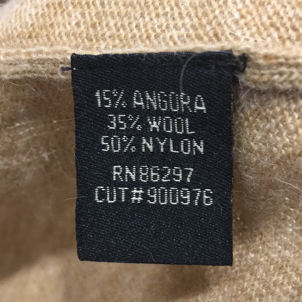 Sweater - Picture 3 of 4